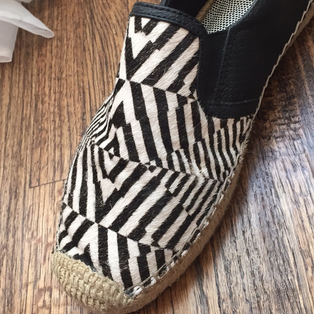Fun shoes - Picture 3 of 5